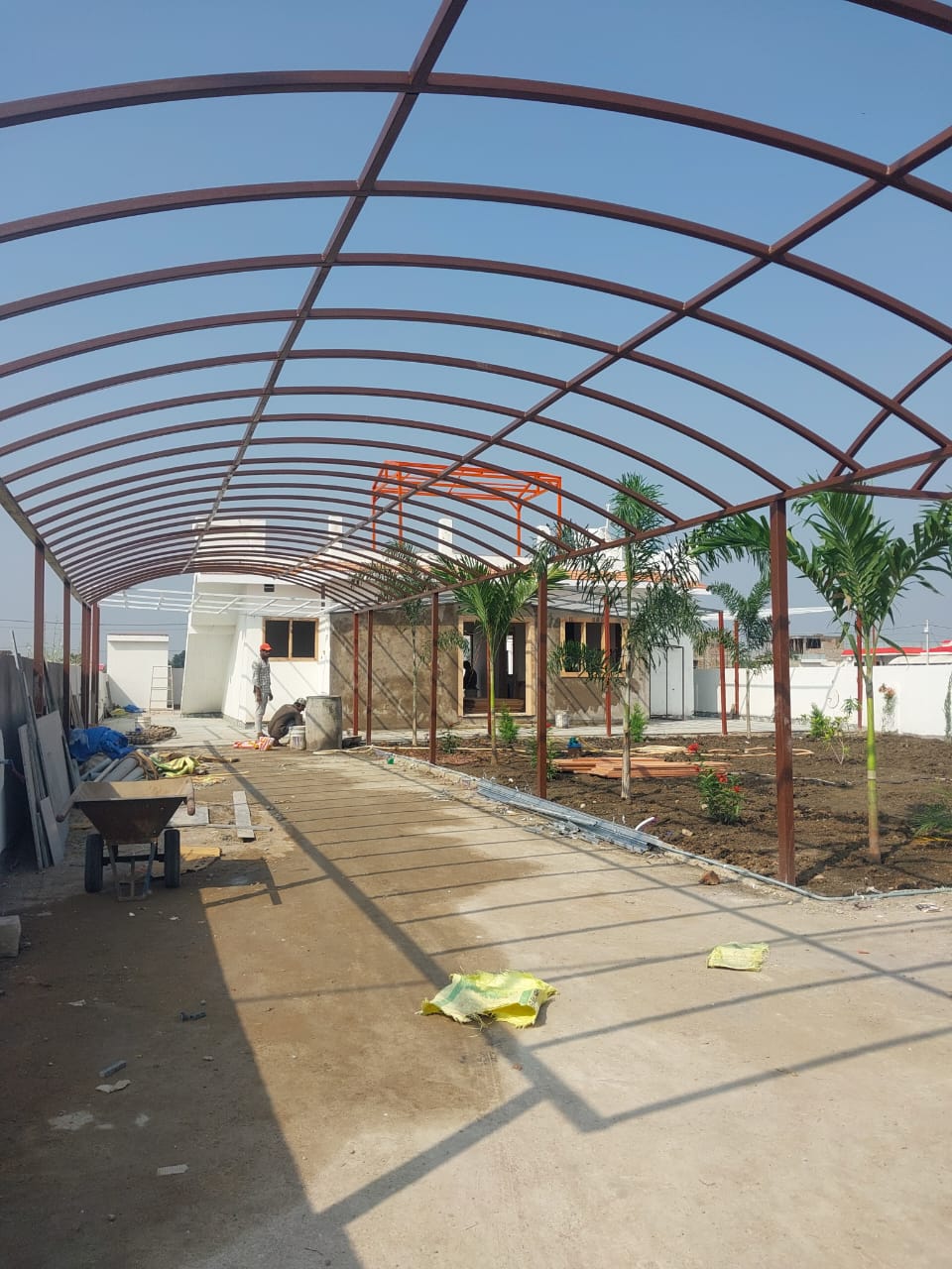 A 6000 square feet farmhouse